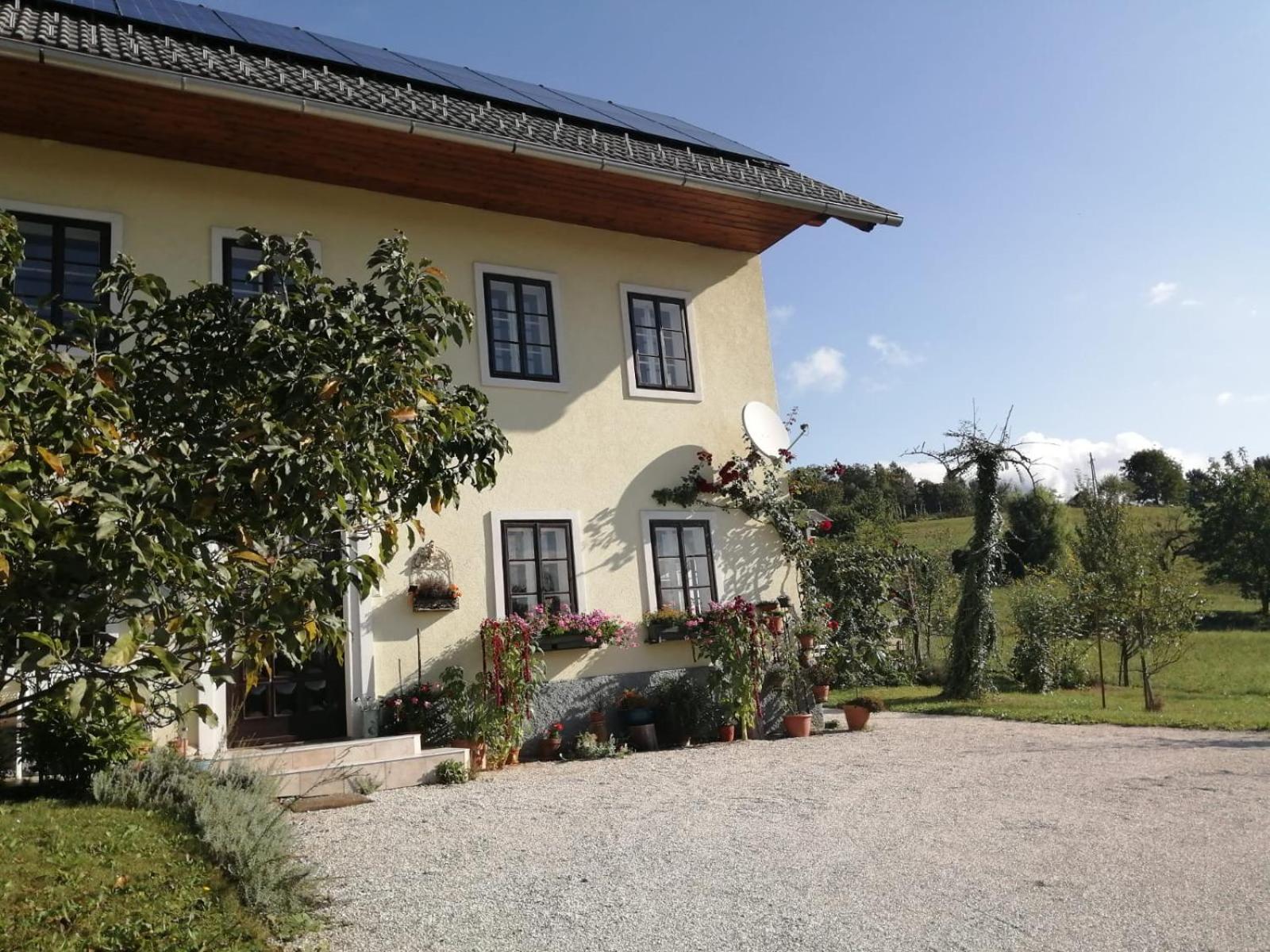 Hostal Marta'S House Bled Exterior foto